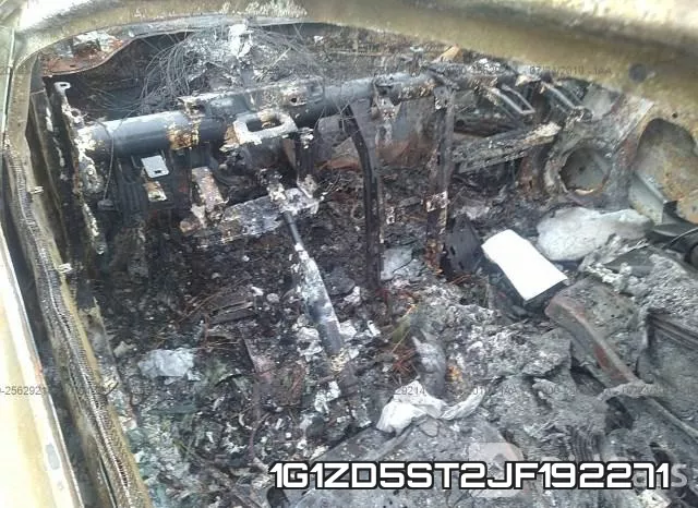 1G1ZD5ST2JF192271 фото 8