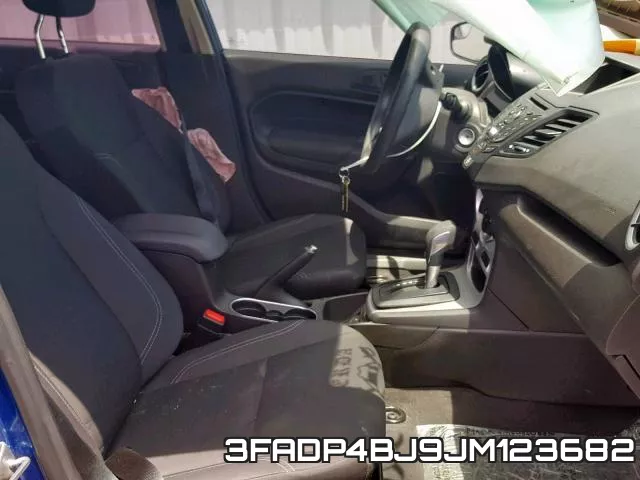 3FADP4BJ9JM123682 фото 6