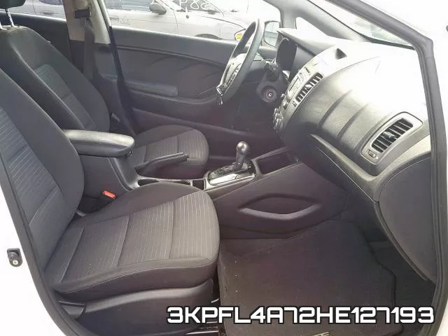 3KPFL4A72HE127193 фото 6
