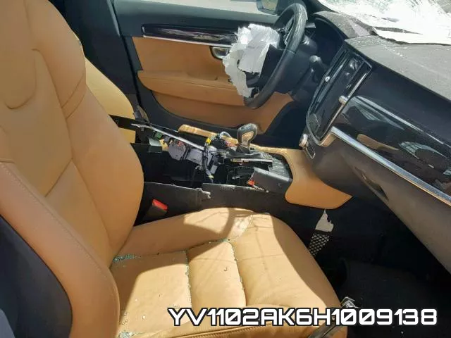 YV1102AK6H1009138 фото 6