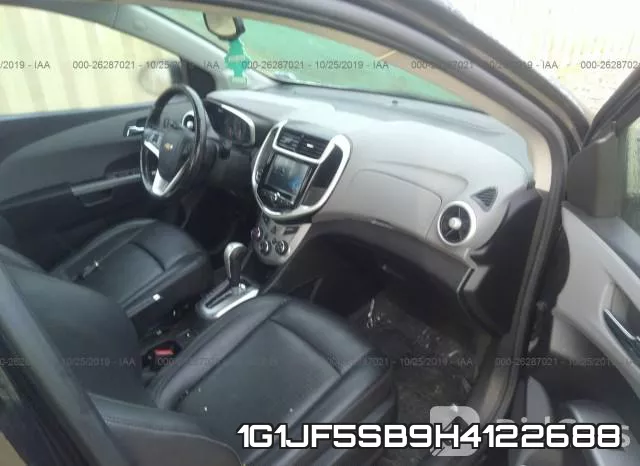 1G1JF5SB9H4122688 фото 6