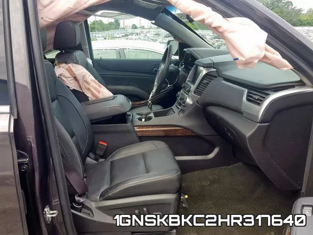 1GNSKBKC2HR317640 фото 6