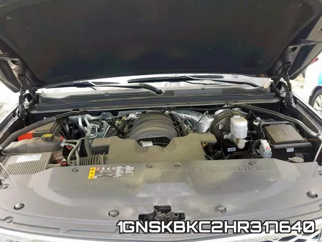 1GNSKBKC2HR317640 фото 8