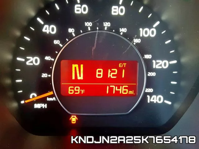 KNDJN2A25K7654178 фото 9