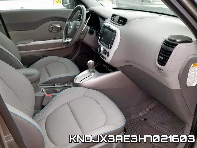 KNDJX3AE3H7021603 фото 6