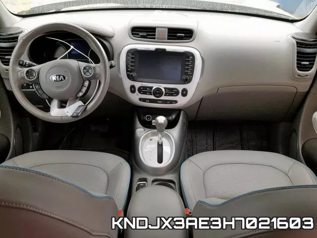 KNDJX3AE3H7021603 фото 10