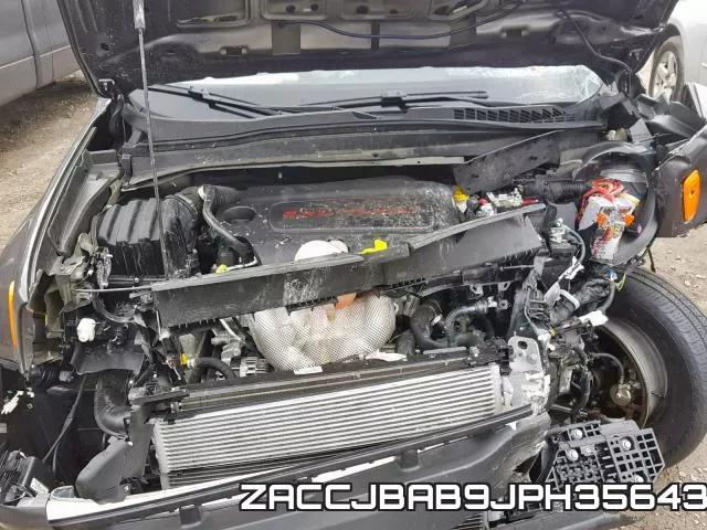 ZACCJBAB9JPH35643 фото 8