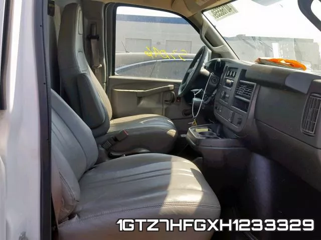1GTZ7HFGXH1233329 фото 6