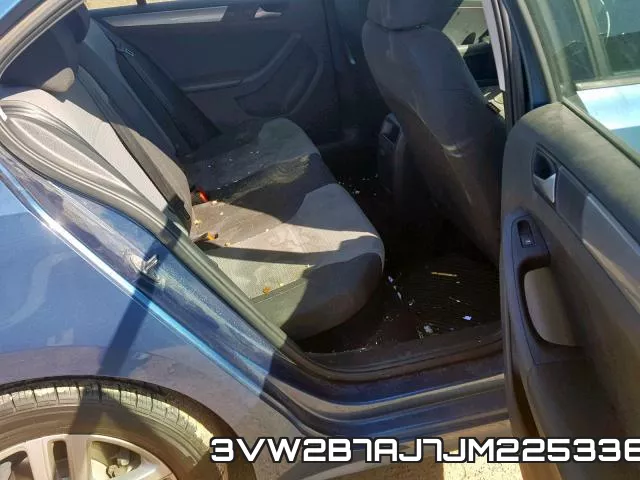 3VW2B7AJ7JM225336 фото 7