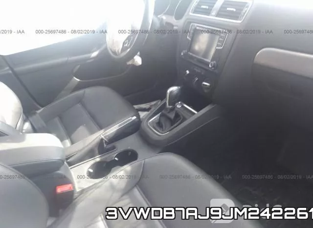 3VWDB7AJ9JM242261 фото 6