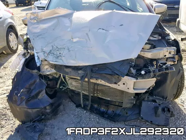 1FADP3F2XJL292320 фото 8