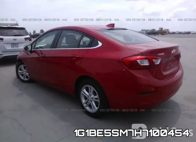 1G1BE5SM7H7100454 фото 4