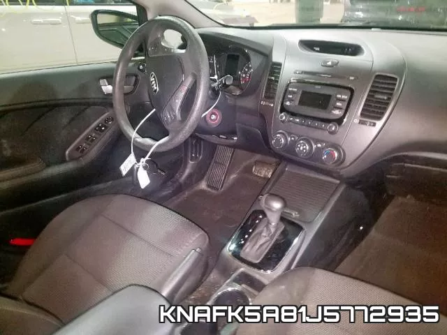 KNAFK5A81J5772935 фото 10