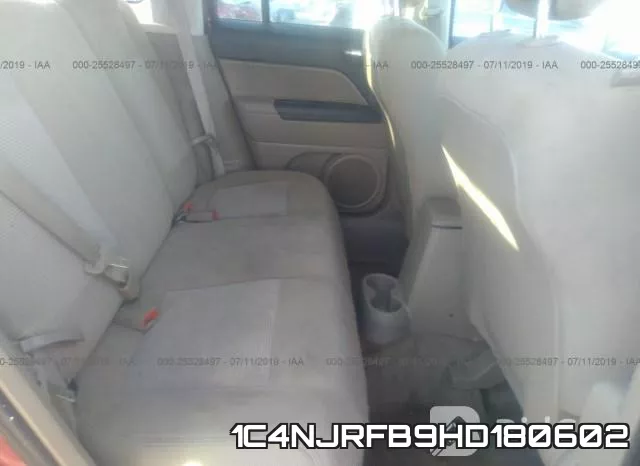 1C4NJRFB9HD180602 фото 9