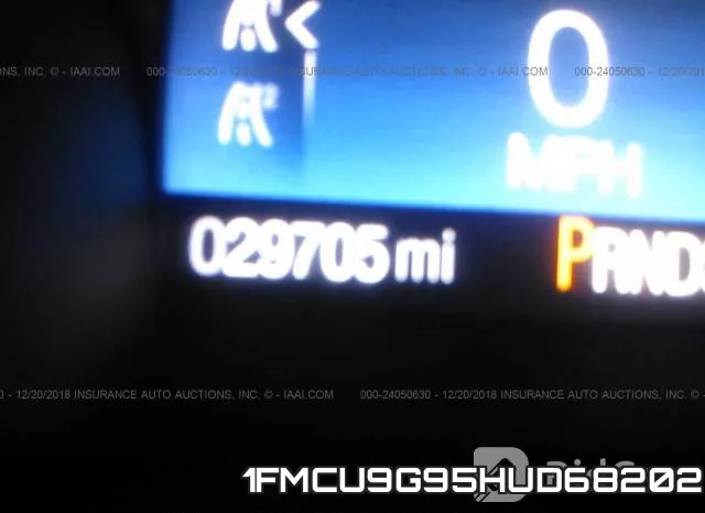 1FMCU9G95HUD68202 фото 8