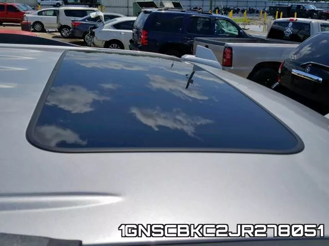 1GNSCBKC2JR278051 фото 10