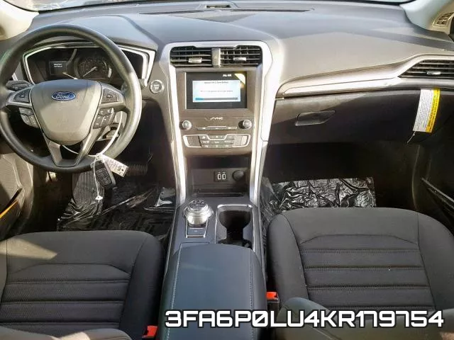3FA6P0LU4KR179754 фото 10