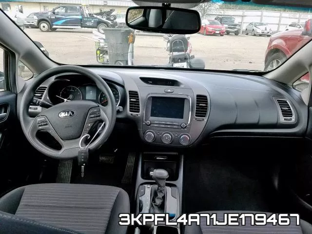 3KPFL4A71JE179467 фото 10
