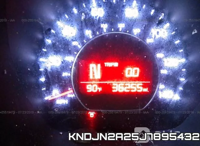 KNDJN2A25J7895432 фото 8