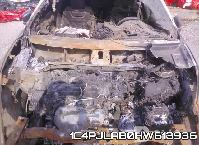 1C4PJLAB0HW613936 фото 2