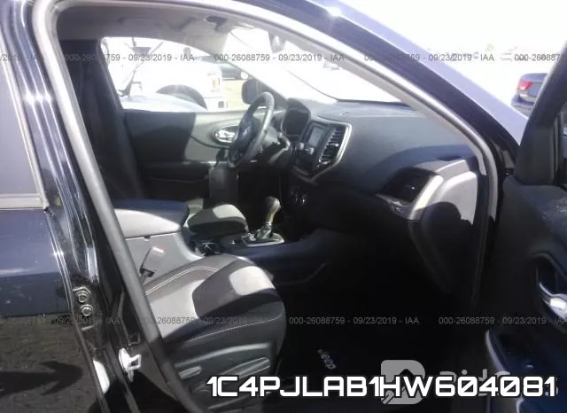 1C4PJLAB1HW604081 фото 6