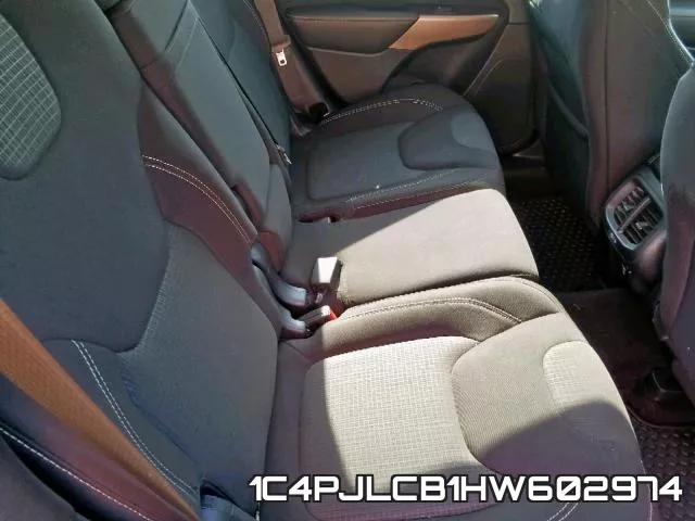 1C4PJLCB1HW602974 фото 7