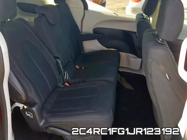2C4RC1FG1JR123192 фото 7