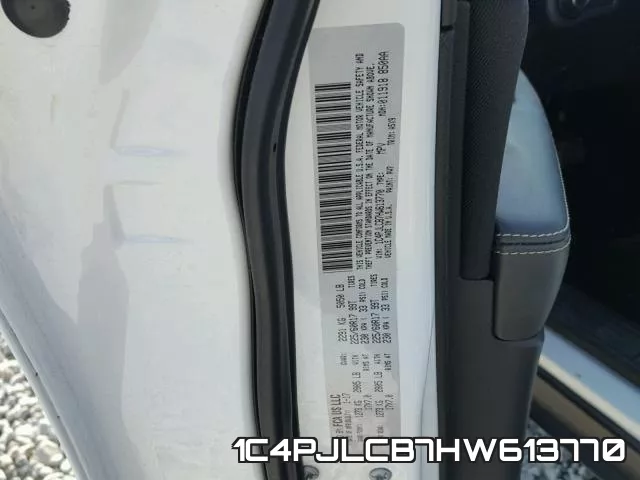 1C4PJLCB7HW613770 фото 2