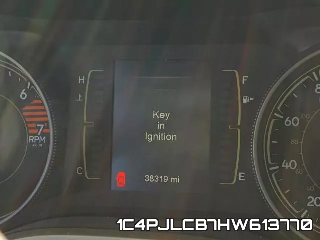 1C4PJLCB7HW613770 фото 9
