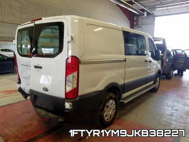 1FTYR1YM9JKB38227 фото 5