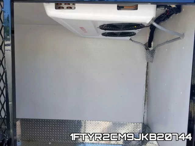 1FTYR2CM9JKB20744 фото 7