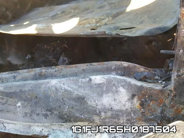 1G1FJ1R65H0187504 фото 2