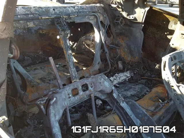 1G1FJ1R65H0187504 фото 7