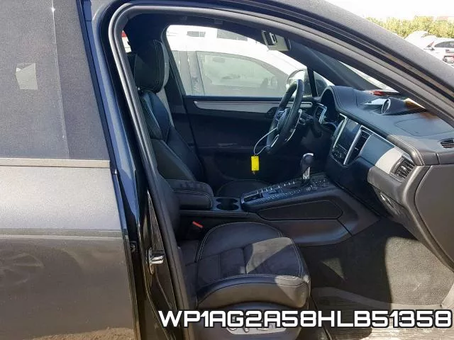WP1AG2A58HLB51358 фото 6