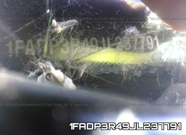 1FADP3R49JL237791 фото 10
