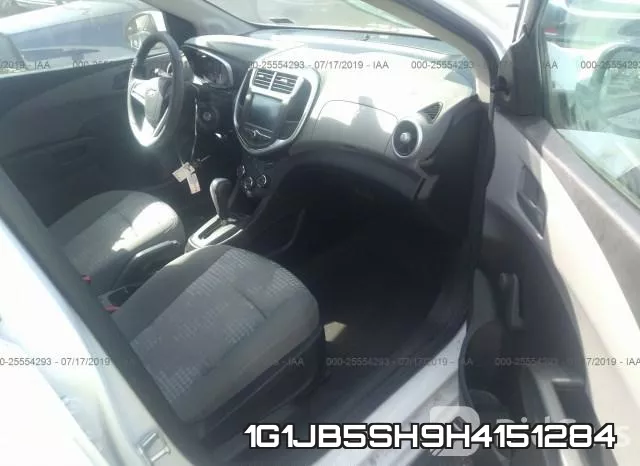 1G1JB5SH9H4151284 фото 6