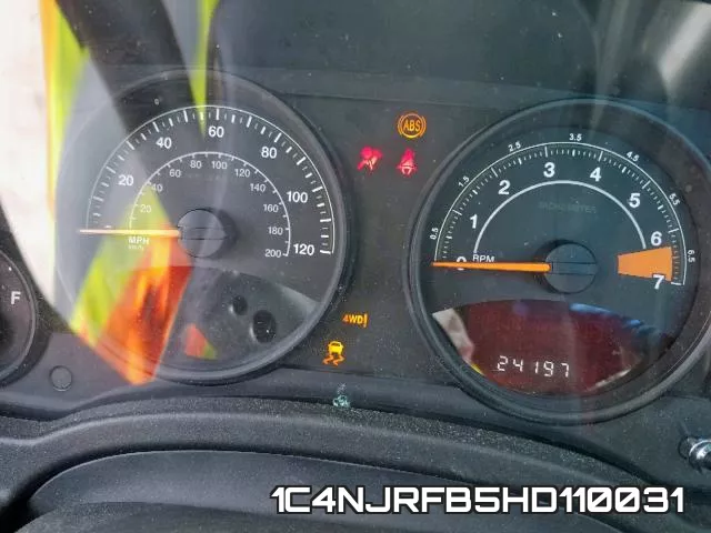 1C4NJRFB5HD110031 фото 9