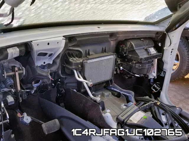 1C4RJFAG1JC102765 фото 2