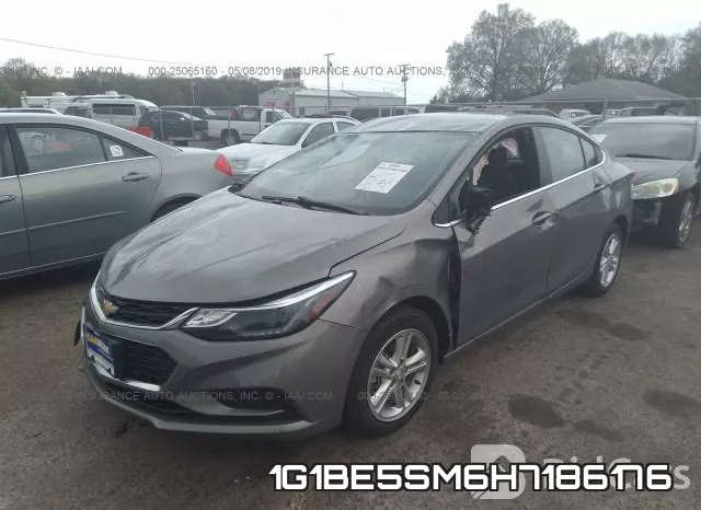 1G1BE5SM6H7186176 фото 3
