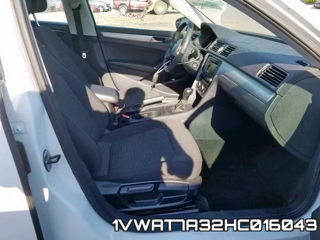 1VWAT7A32HC016043 фото 6