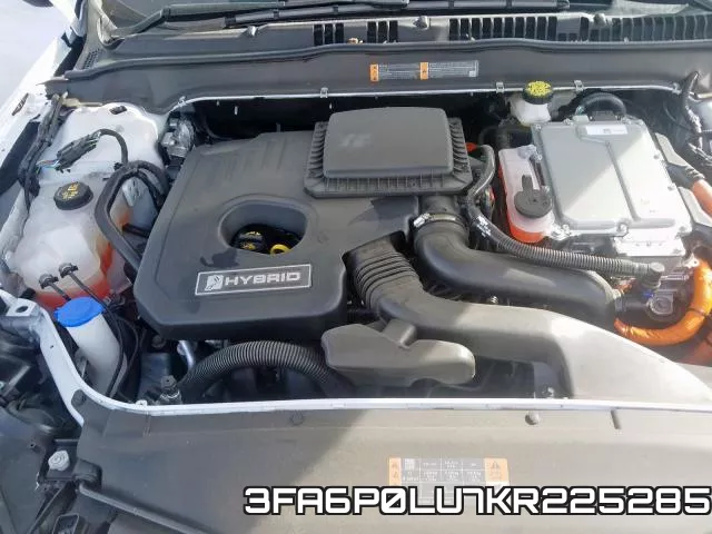 3FA6P0LU7KR225285 фото 8