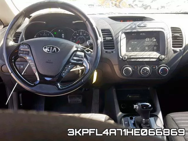 3KPFL4A71HE066869 фото 10