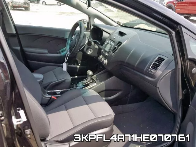 3KPFL4A71HE070761 фото 6