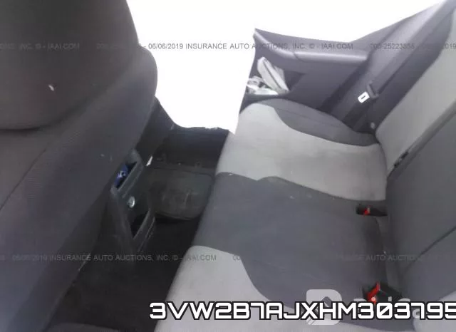 3VW2B7AJXHM303795 фото 8