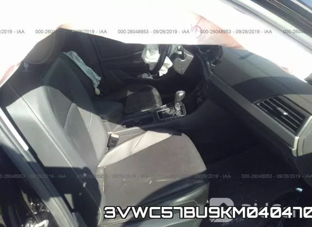 3VWC57BU9KM040470 фото 6