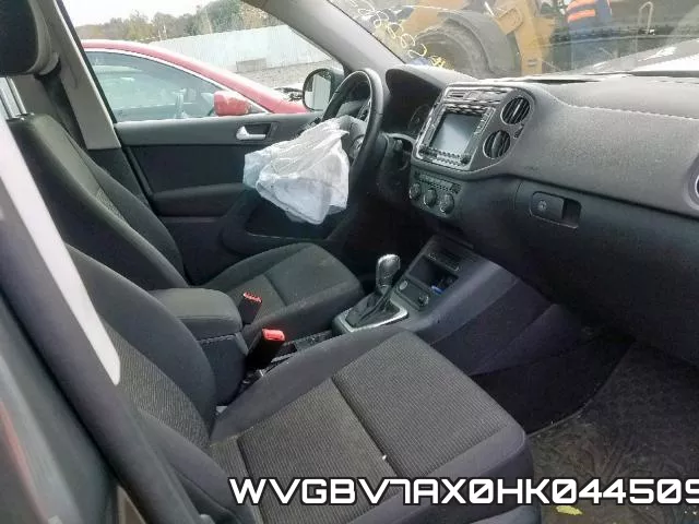 WVGBV7AX0HK044509 фото 6