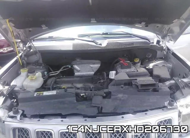 1C4NJCEAXHD206730 фото 2