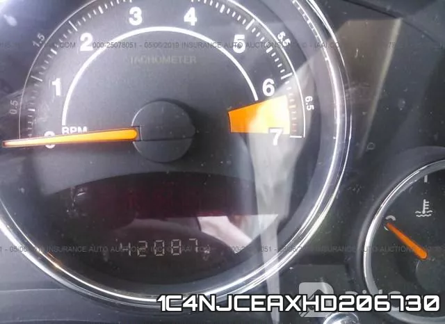 1C4NJCEAXHD206730 фото 8