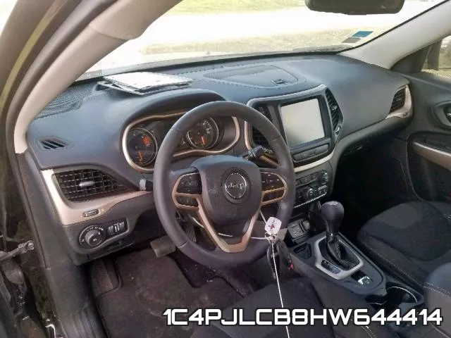 1C4PJLCB8HW644414 фото 10