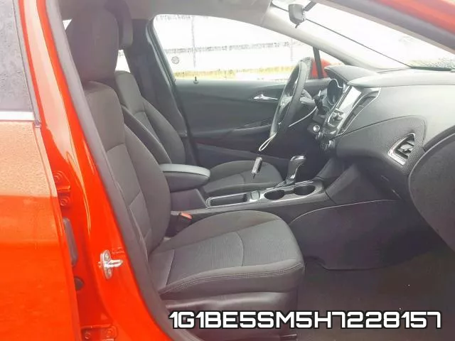 1G1BE5SM5H7228157 фото 6